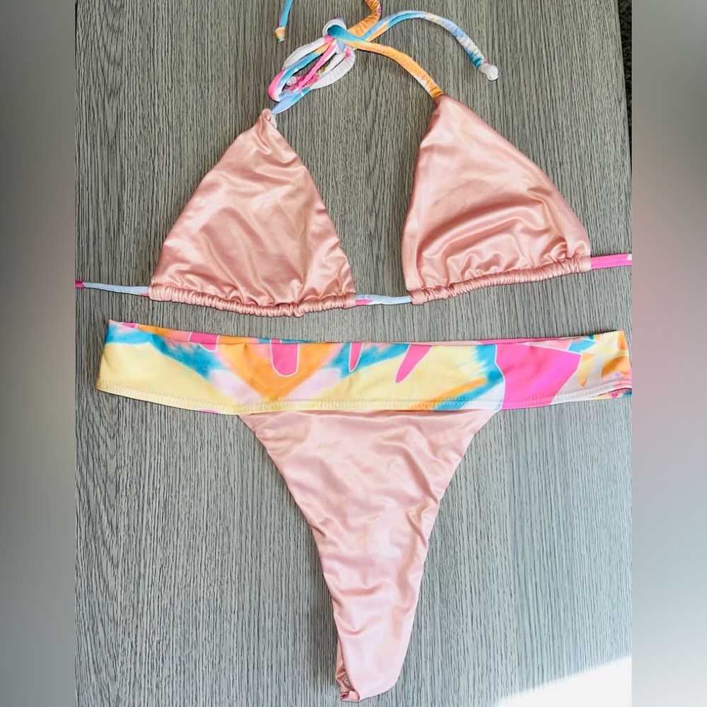 Tanning bikini